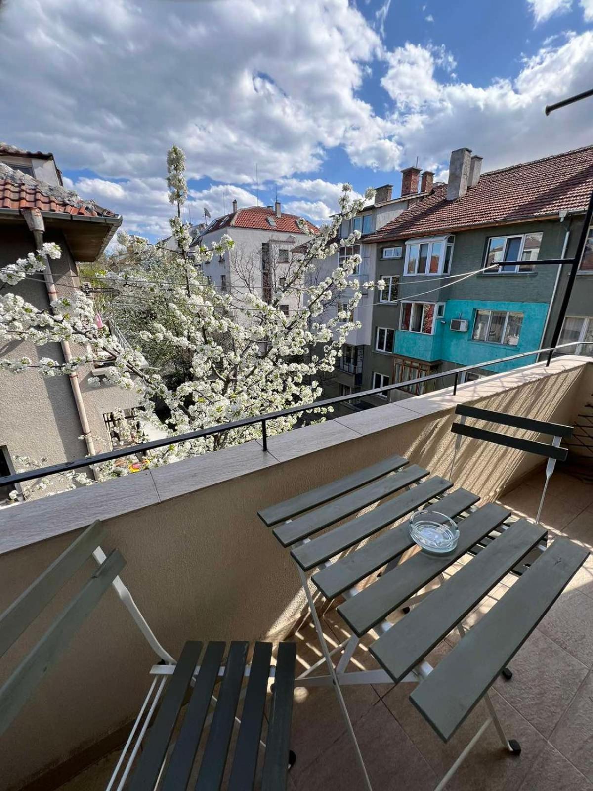Rio Sunny 2Bdr Apt Near Ndk - Metro - Non-Stop Paid Public Parking Sofia Esterno foto