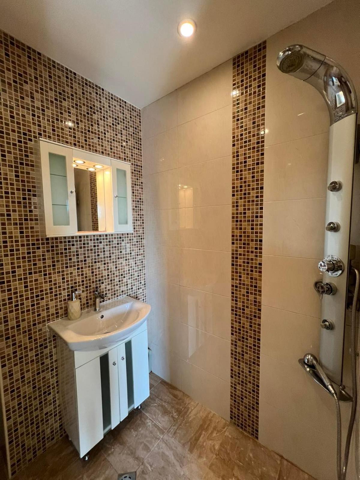 Rio Sunny 2Bdr Apt Near Ndk - Metro - Non-Stop Paid Public Parking Sofia Esterno foto